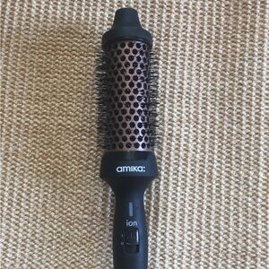 Amika Thermal Brush